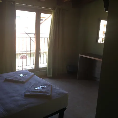 Mrhostel Milano-2